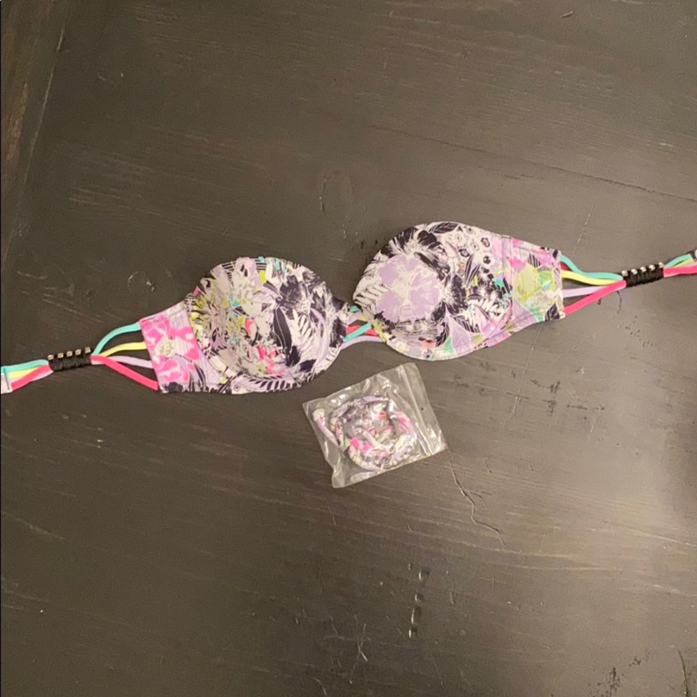 Victoria’s Secret floral print swimsuit top